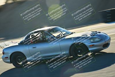 media/Dec-13-2025-Extreme Speed (Sat) [[d129ecb0b9]]/Beginner/Session 3 (Turn 5)/